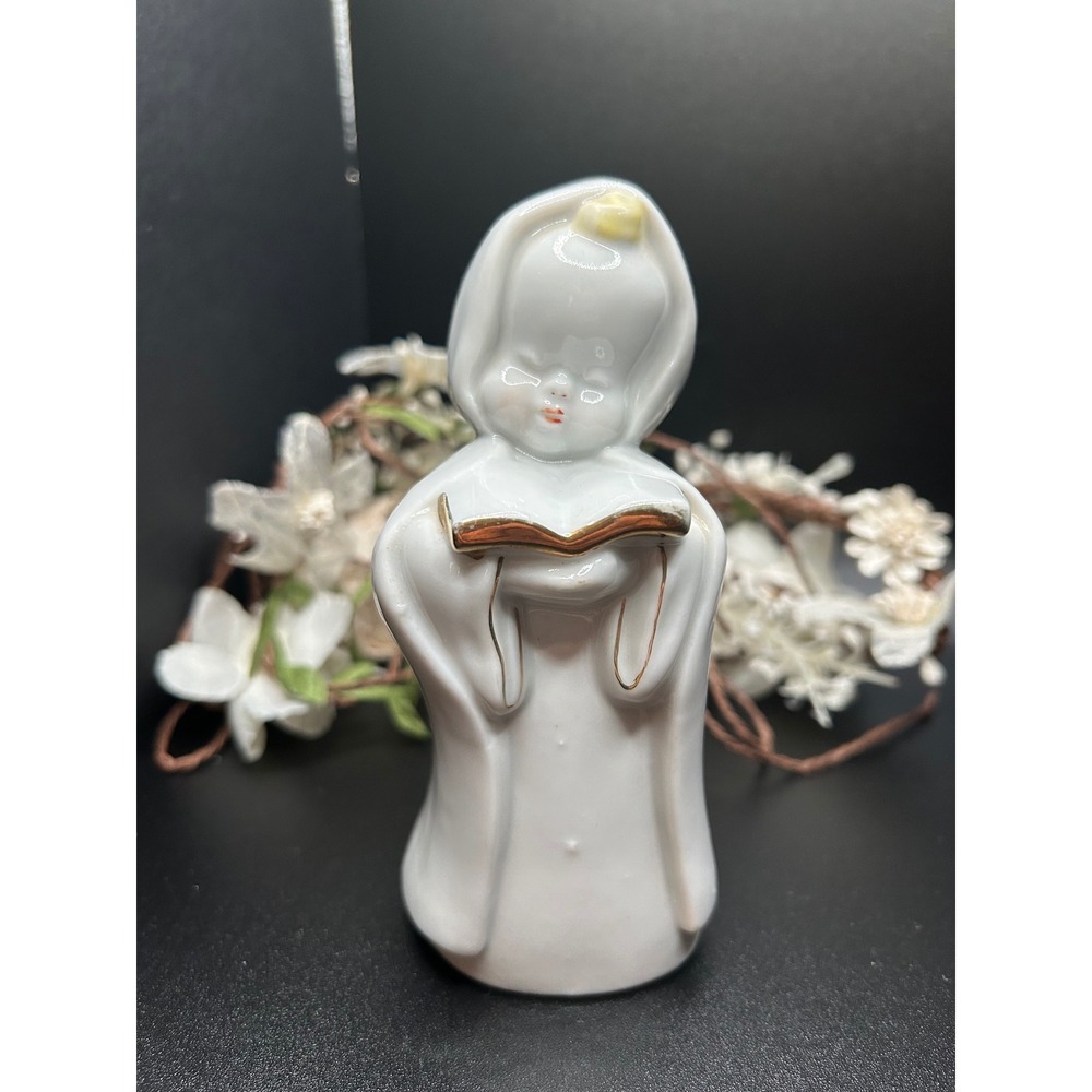 Vintage Shafford China Japan Nun Figurine Reading Book Porcelain Statue 5.5"